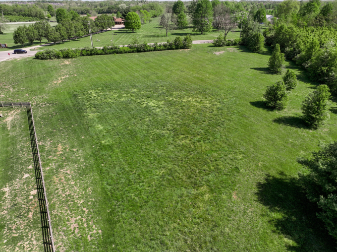 Listing Image 17