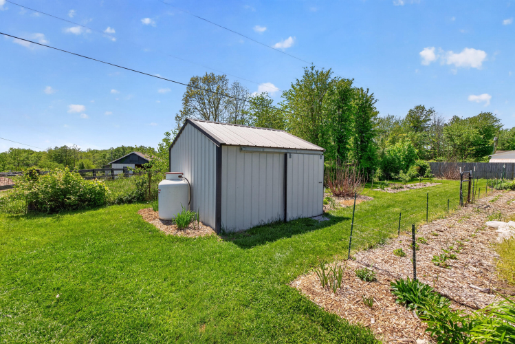 Listing Image 39