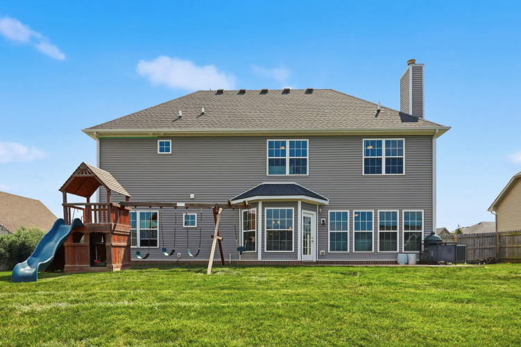 Listing Image 44