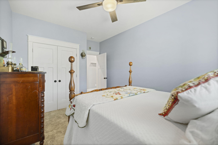 Listing Image 23