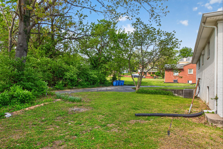 Listing Image 29