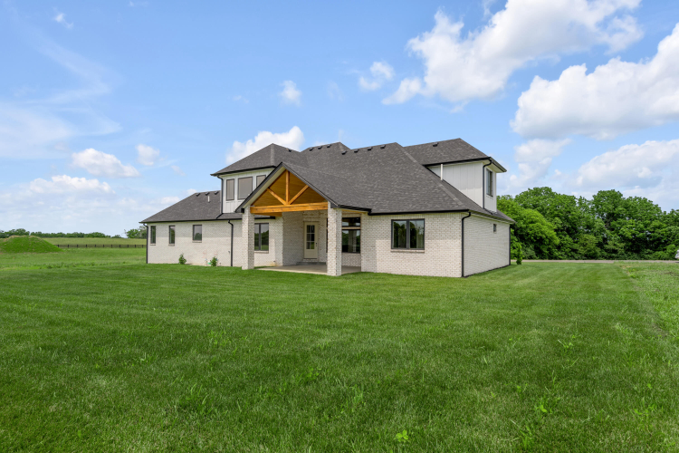 Listing Image 23