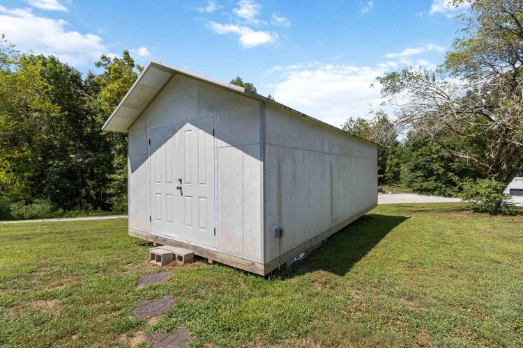 Listing Image 45