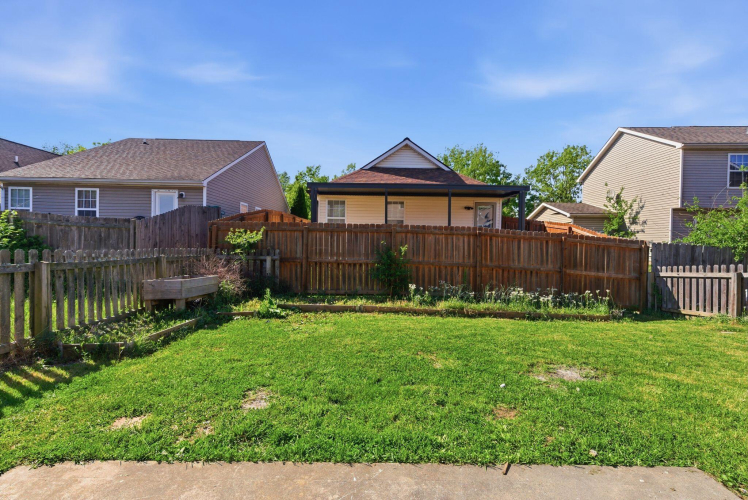 Listing Image 26