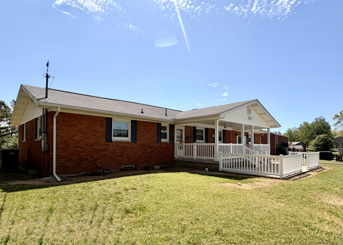 Listing Image 6