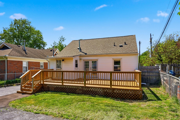 Listing Image 28