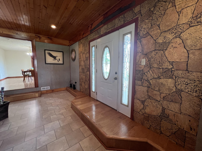 Listing Image 46