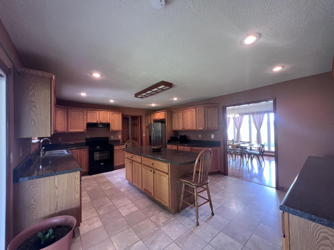 Listing Image 54