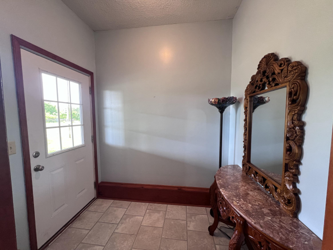 Listing Image 58