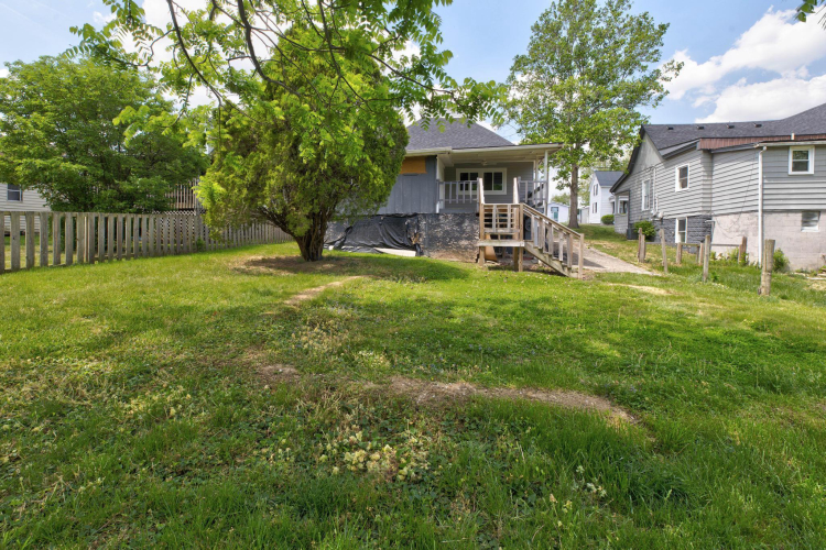 Listing Image 17
