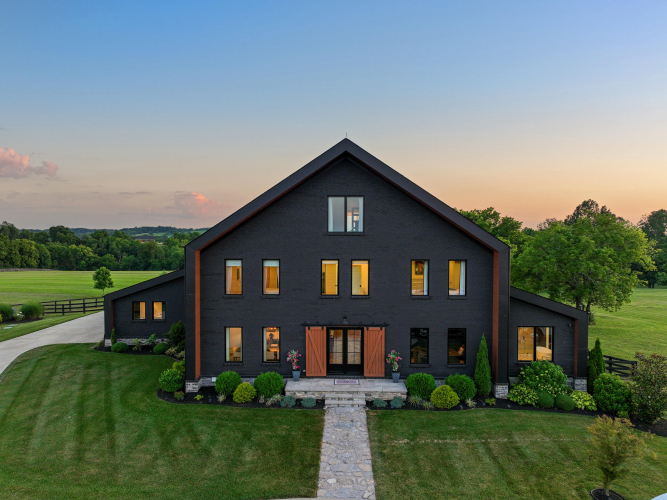 Listing Image 102