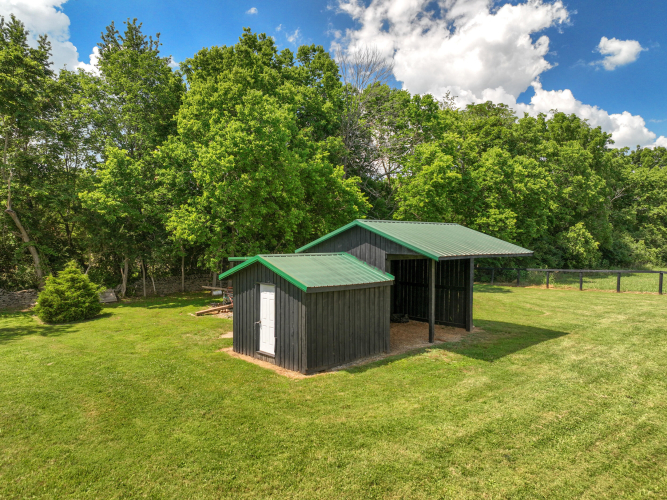 Listing Image 81
