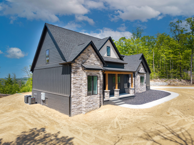 Listing Image 8
