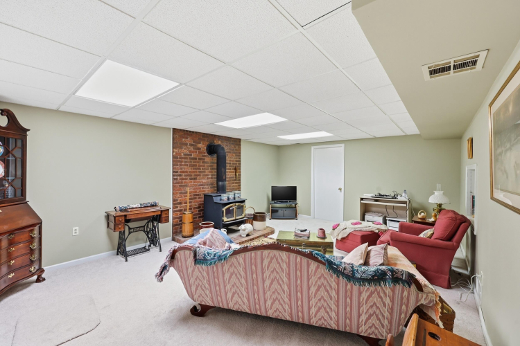 Listing Image 20