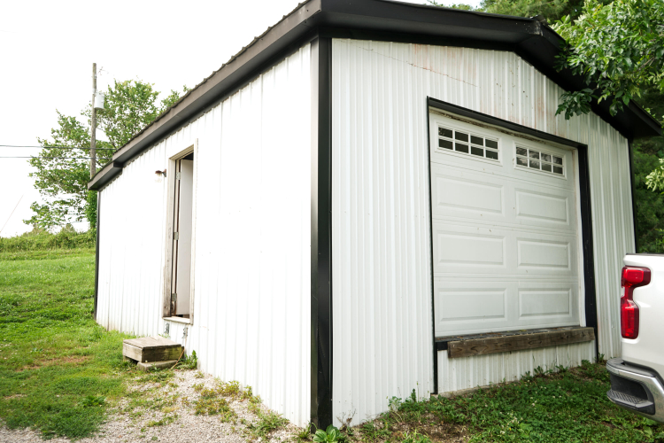 Listing Image 28