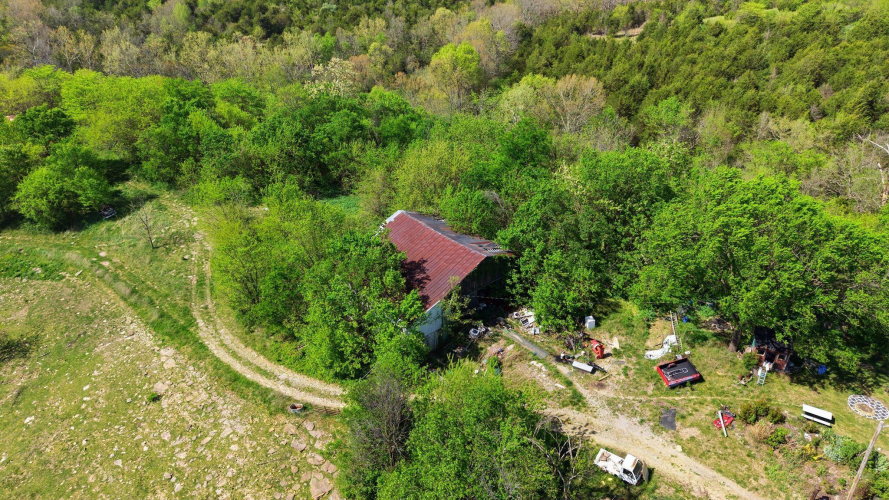 Listing Image 17