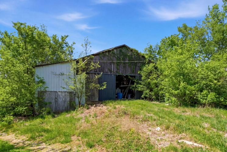 Listing Image 18