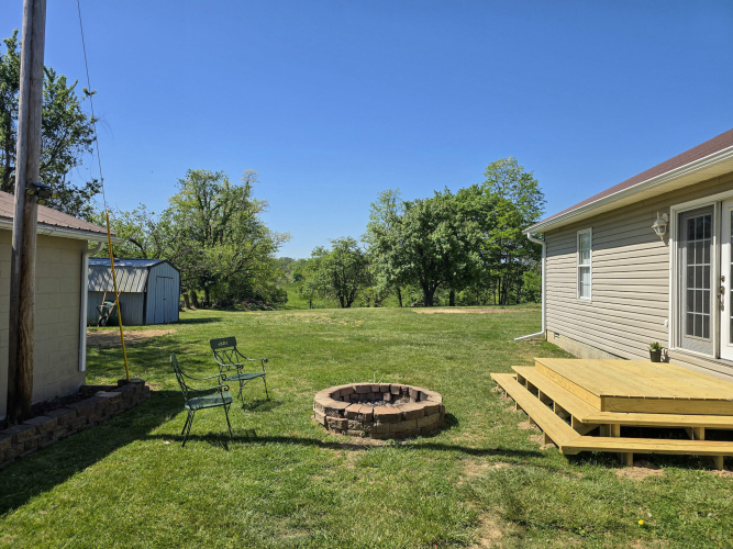 Listing Image 11