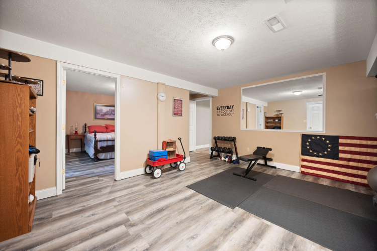 Listing Image 59