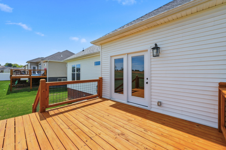 Listing Image 44