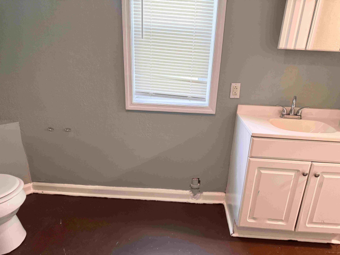 Listing Image 30