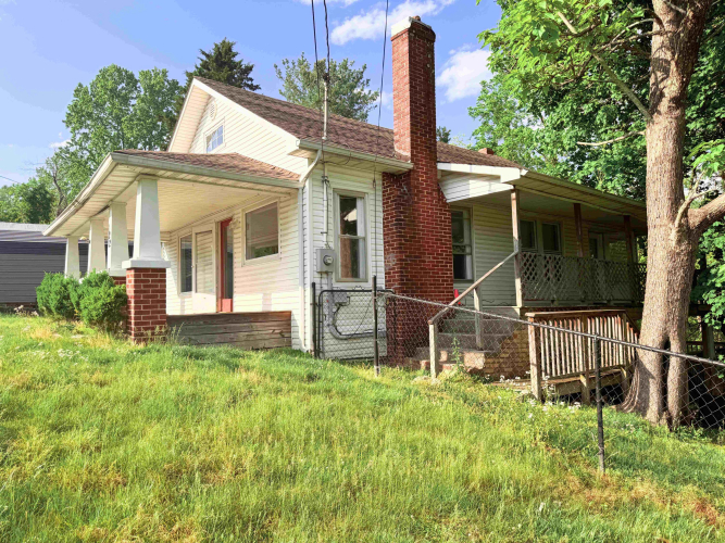 Listing Image 6