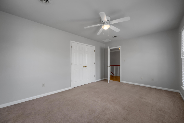 Listing Image 45