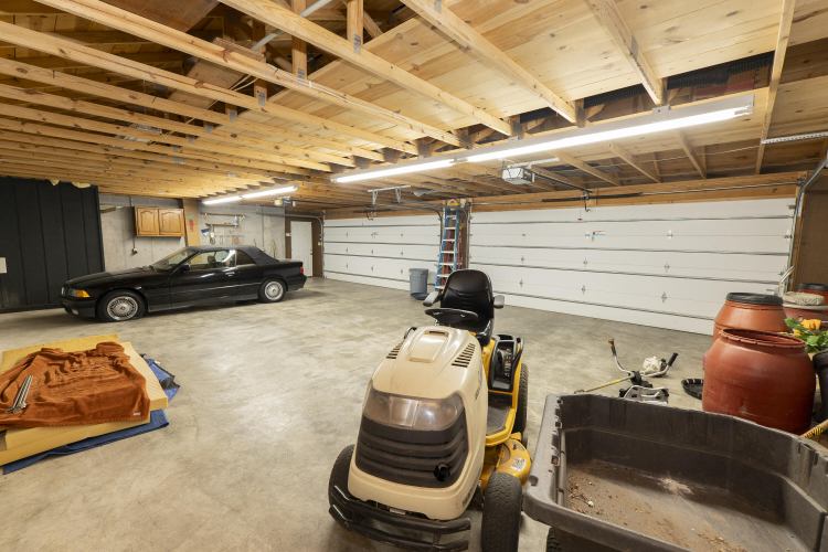 Listing Image 90