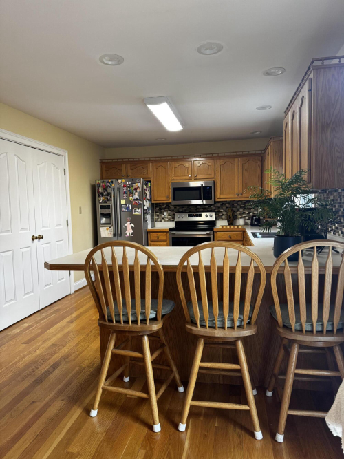 Listing Image 19