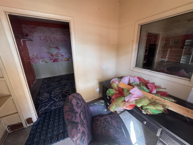 Listing Image 20
