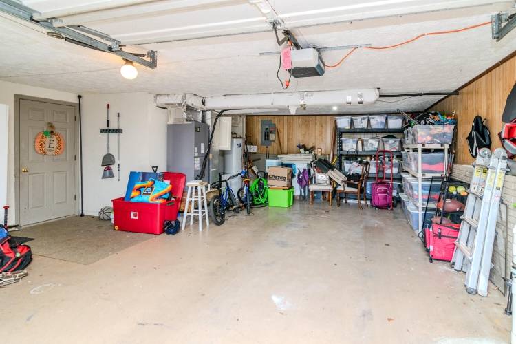 Listing Image 45