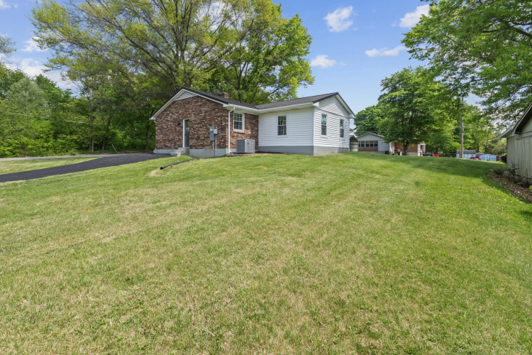 Listing Image 26