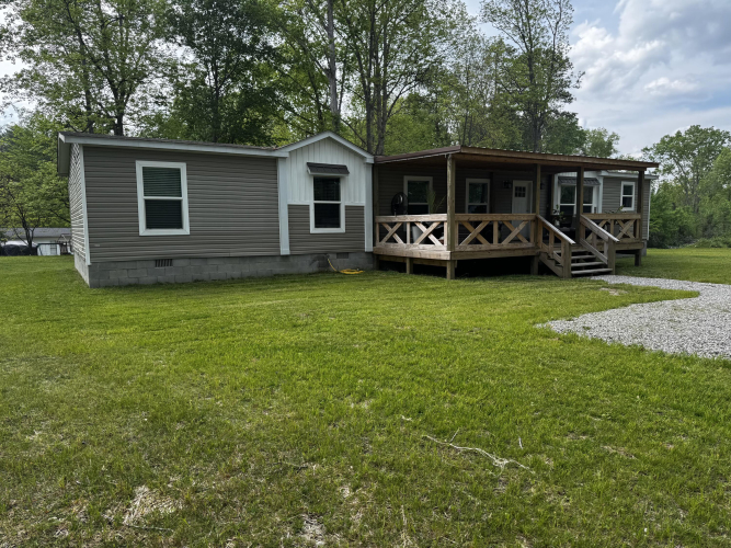 Listing Image 4
