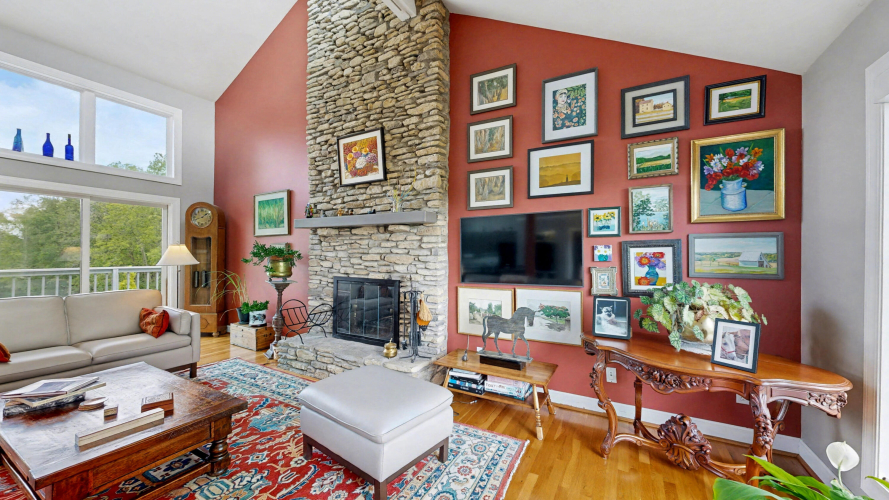 Listing Image 15