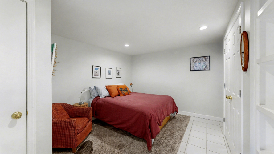 Listing Image 50