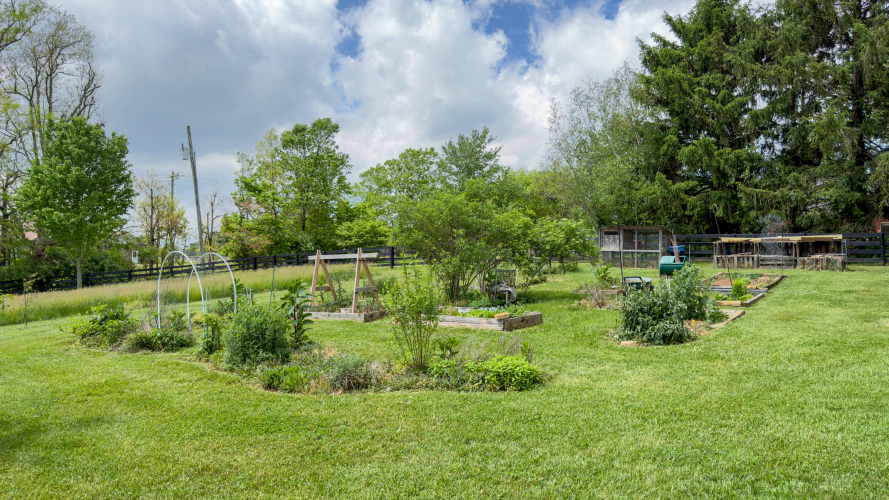Listing Image 78