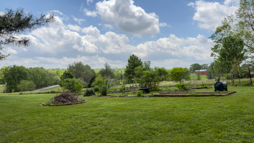 Listing Image 79