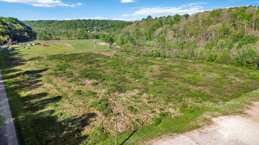 Listing Image 14