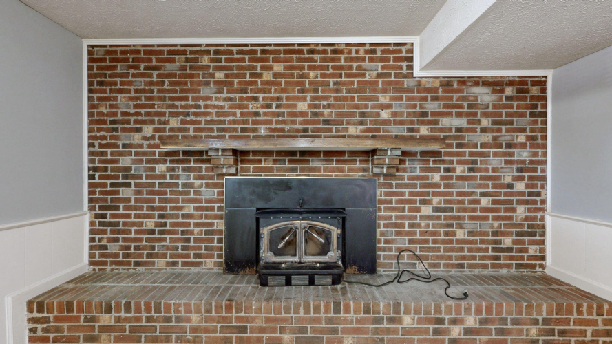 Listing Image 27