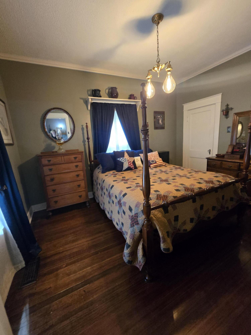 Listing Image 16