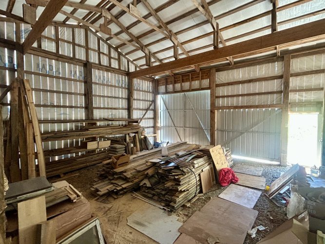 Listing Image 19