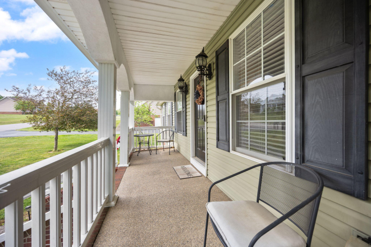 Listing Image 6