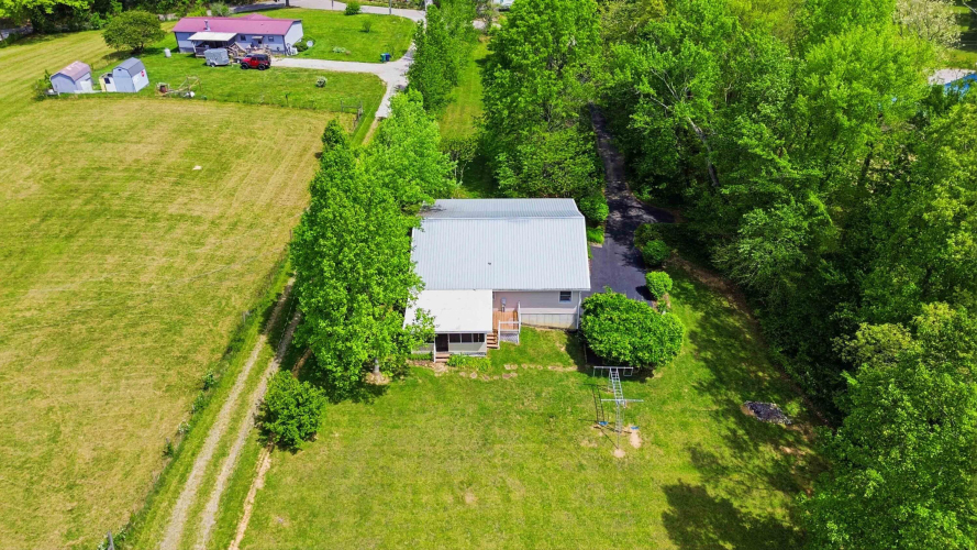 Listing Image 52