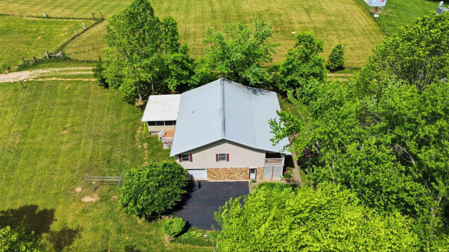 Listing Image 54