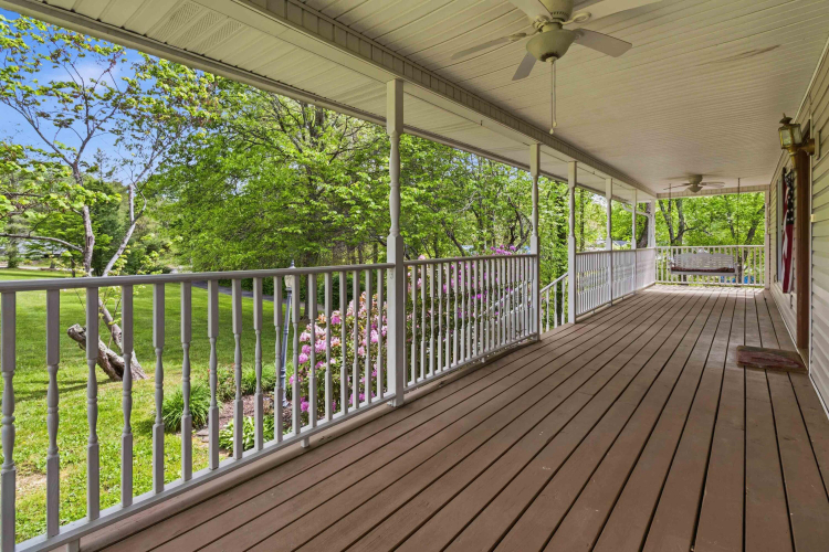 Listing Image 7