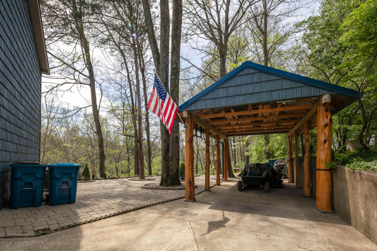 Listing Image 46