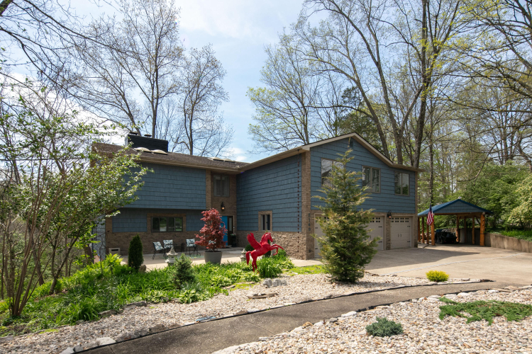 Listing Image 52