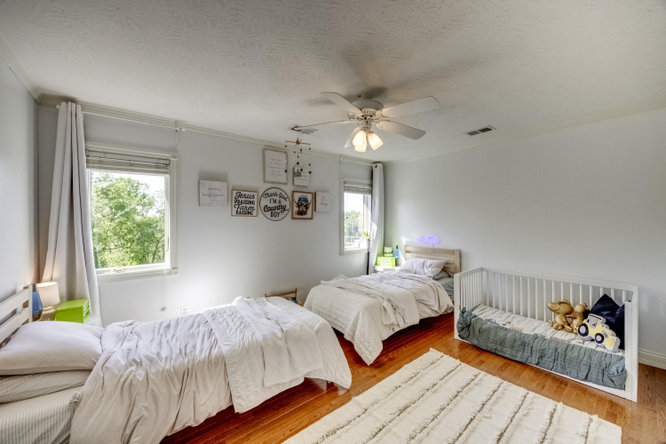 Listing Image 51