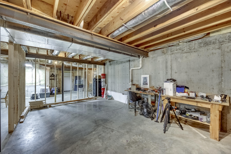 Listing Image 61