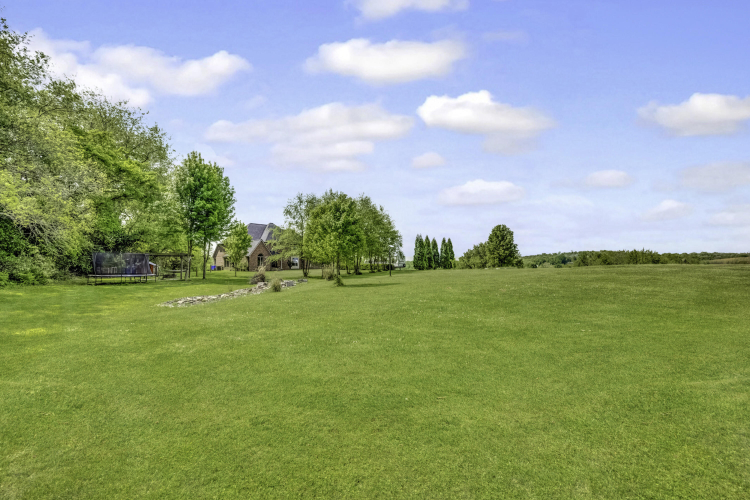 Listing Image 68